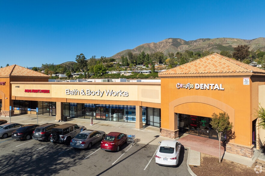 More Photos Of 4010-4280 E Highland Ave, Highland Unknown For Lease