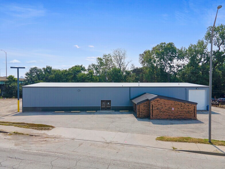 More Photos Of 1091 Kentucky Ave, Indianapolis Warehouse For Lease