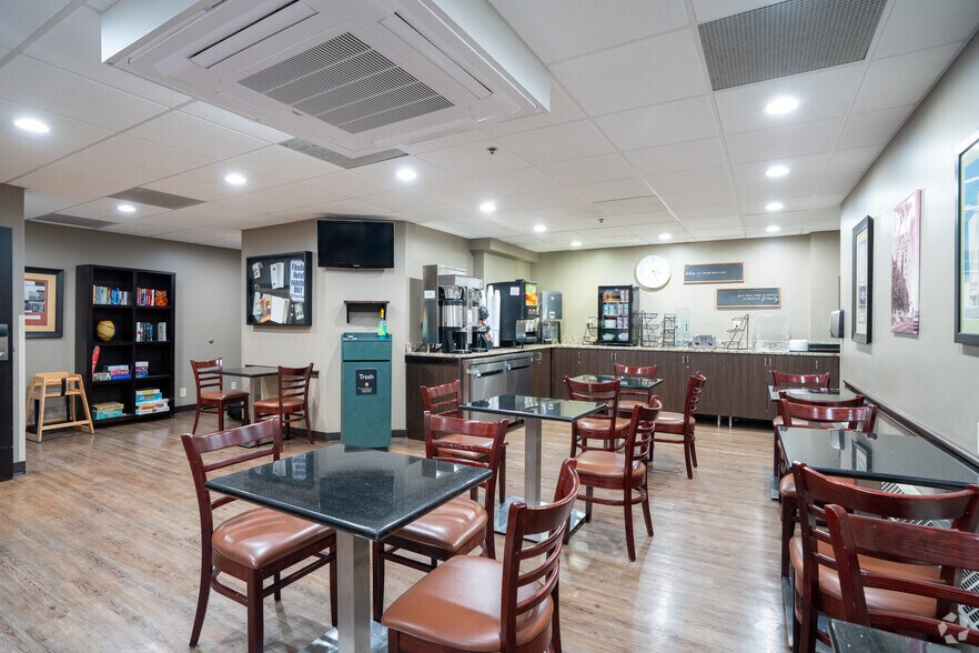 More Photos Of 1211 2nd St SW, Rochester Hospitality For Sale