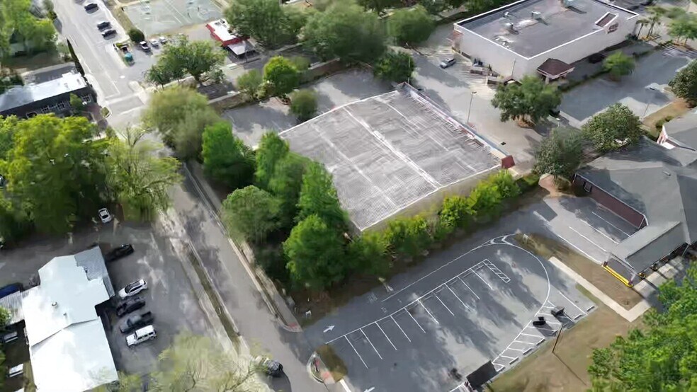 Primary Photo Of 15043 Main St, Alachua Showroom For Sale