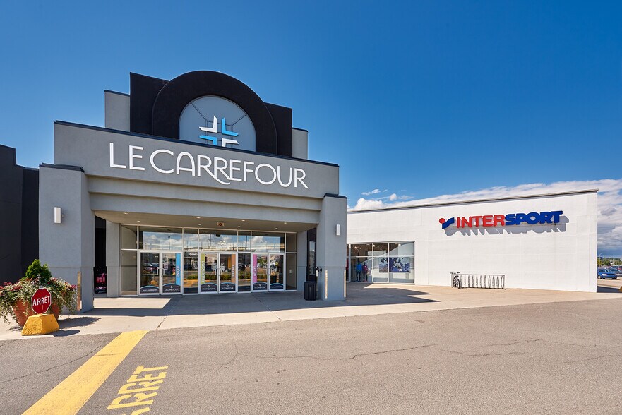 Primary Photo Of 4520 Boul des Recollets, Trois-Rivières General Retail For Lease