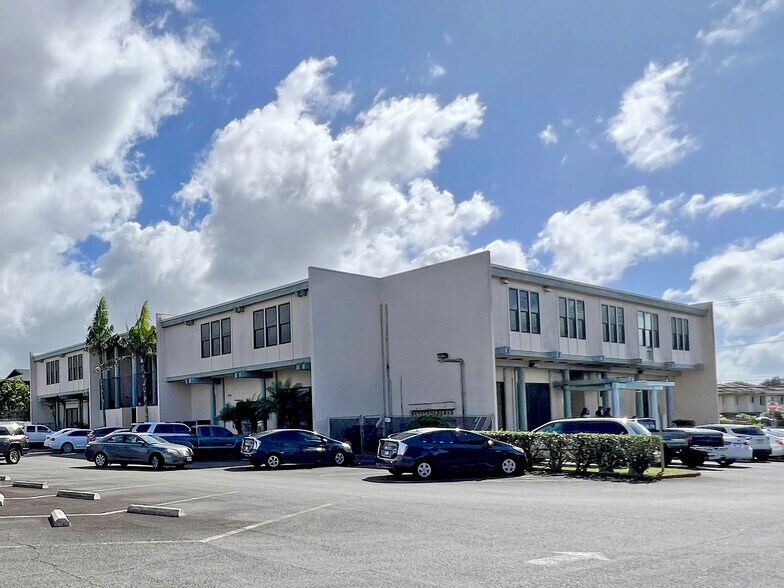 More Photos Of 302 California Ave, Wahiawa Medical For Sale