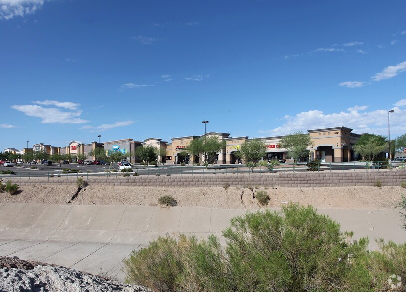 More Photos Of 5117-5515 S Calle Santa Cruz, Tucson Unknown For Lease