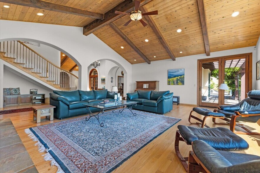 More Photos Of 13404 Flora Ranch Rd, Healdsburg Winery Vineyard For Sale