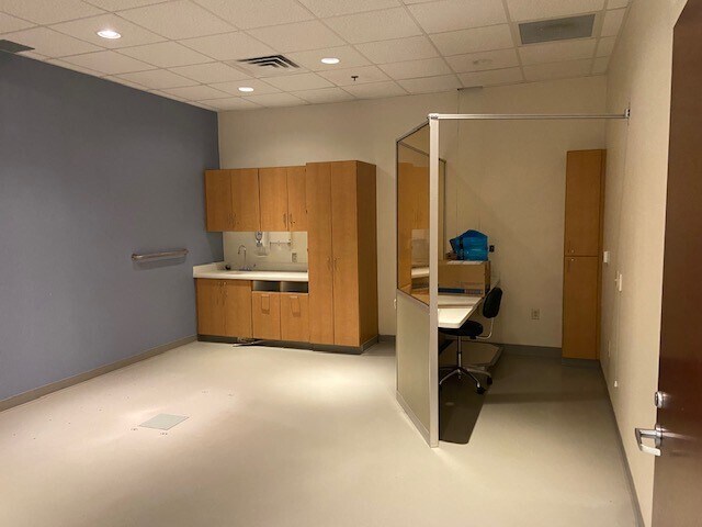 More Photos Of 950 N Wyomissing Blvd, Wyomissing Healthcare For Lease