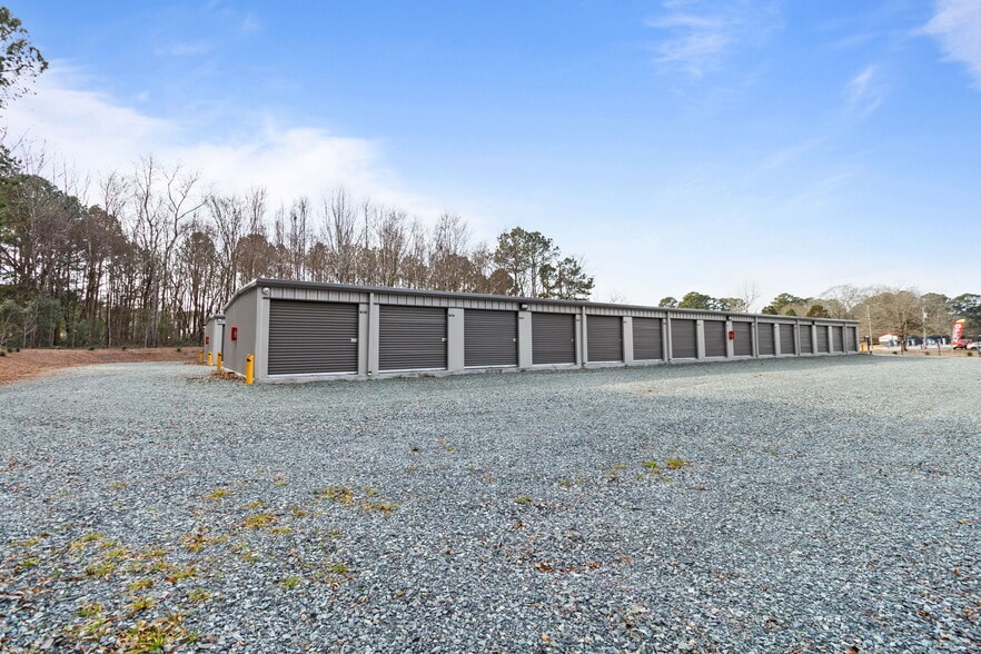 More Photos Of 5102 Barbecue Church Rd, Sanford Self Storage For Sale