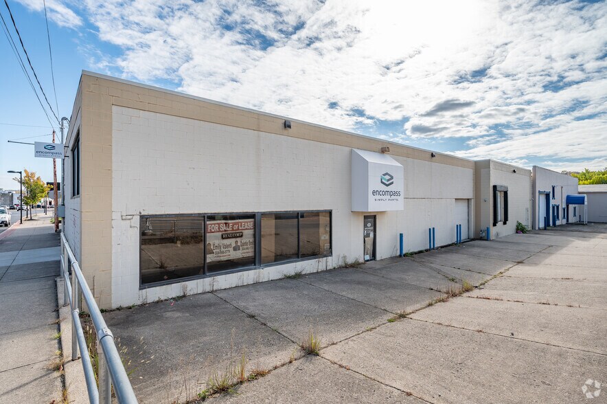 Primary Photo Of 630 Maryland Ave, Charleston Warehouse For Lease