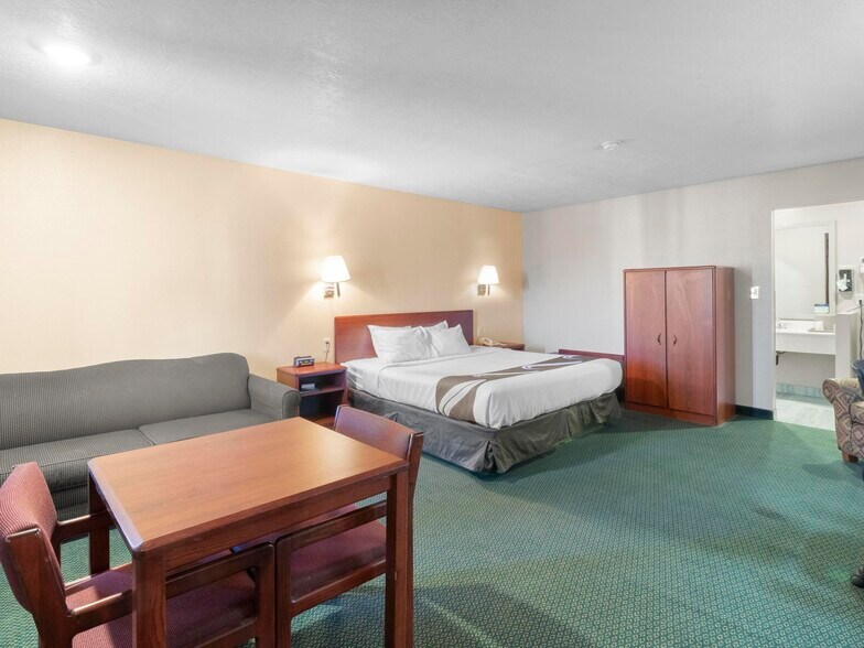 More Photos Of 250 N 1100 W, Cedar City Hotel For Sale