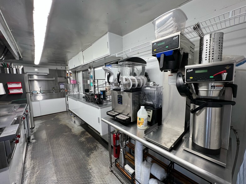 More Photos Of 300 E Magnolia Ave, Geneva Land For Sale