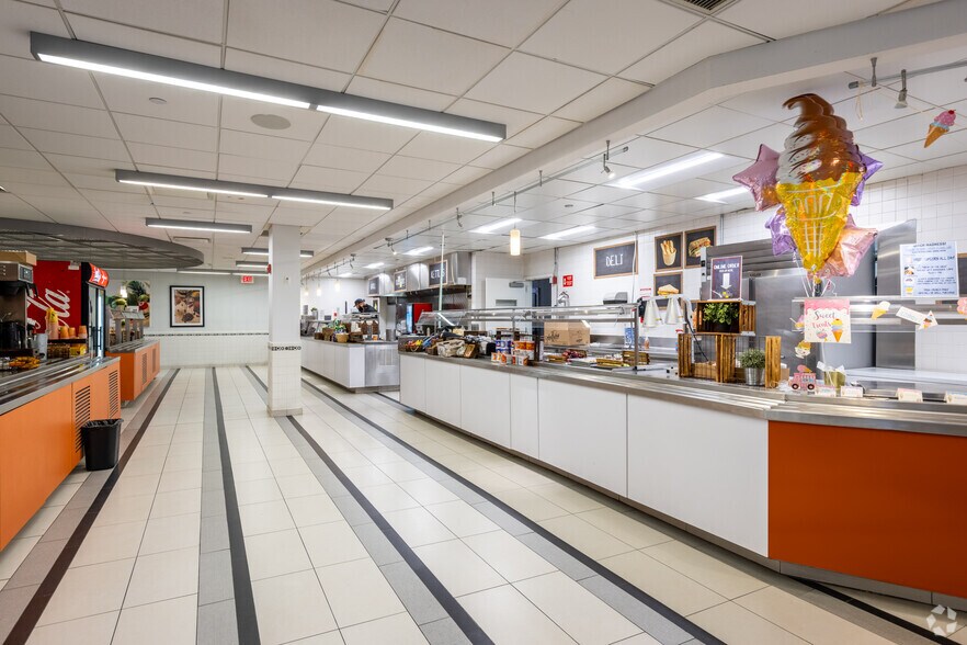 More Photos Of 290 W Mount Pleasant Ave, Livingston Coworking Space