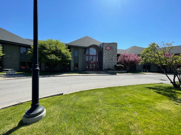 More Photos Of 1160 Pittsford-Victor Rd, Pittsford Unknown For Lease