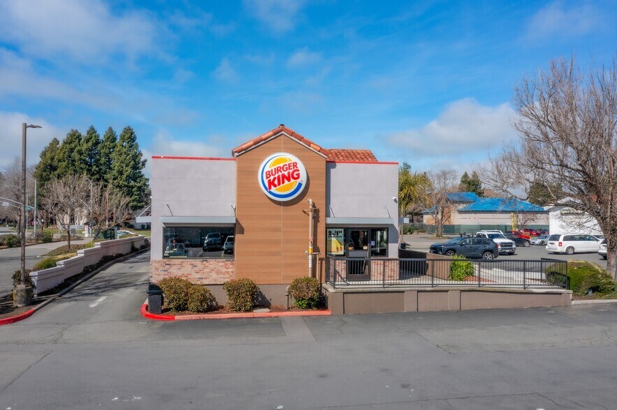 More Photos Of 5304 Old Redwood Hwy, Petaluma Fast Food For Sale