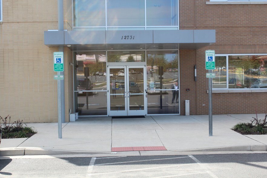 More Photos Of 12731 Marblestone Dr, Woodbridge Office For Sale