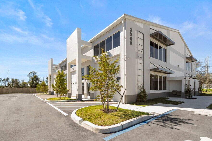 More Photos Of 3584 Plover, Naples Warehouse For Sale