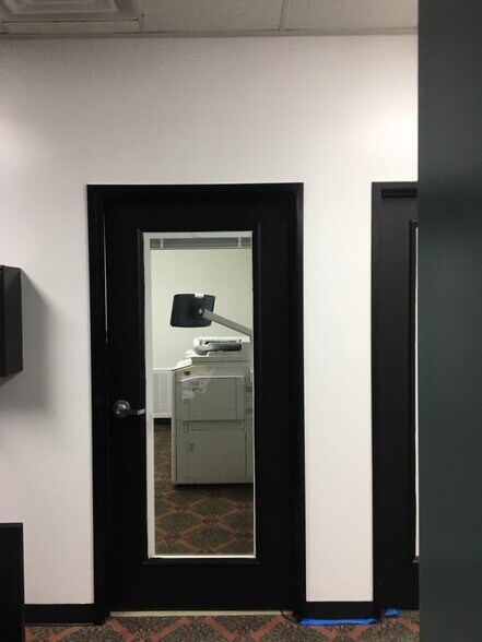 More Photos Of 321 S Casino Center Blvd, Las Vegas Parking Garage For Lease