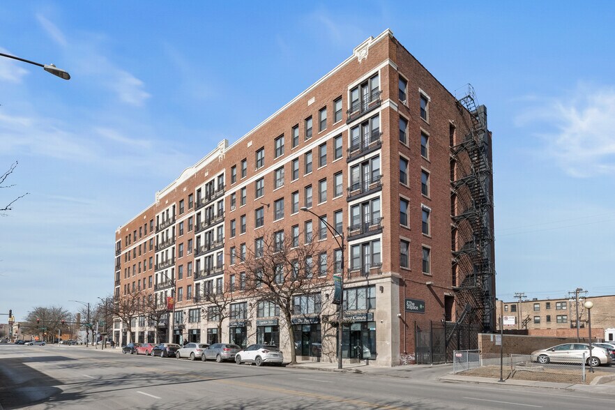More Photos Of 4659 S Drexel Blvd, Chicago Apartments For Sale