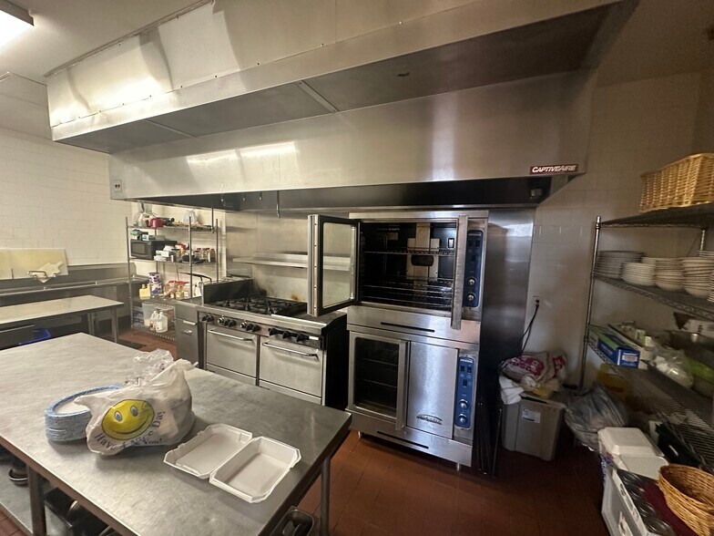 More Photos Of 37 N 27th St, San Jose Lodge Meeting Hall For Sale