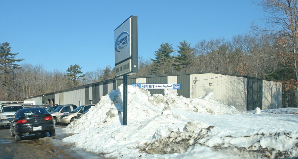 More Photos Of 386 Hill St, Biddeford Warehouse For Sale