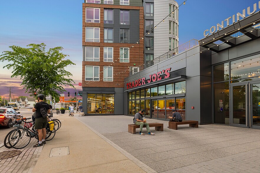 More Photos Of 219 Western Ave, Boston Restaurant For Lease