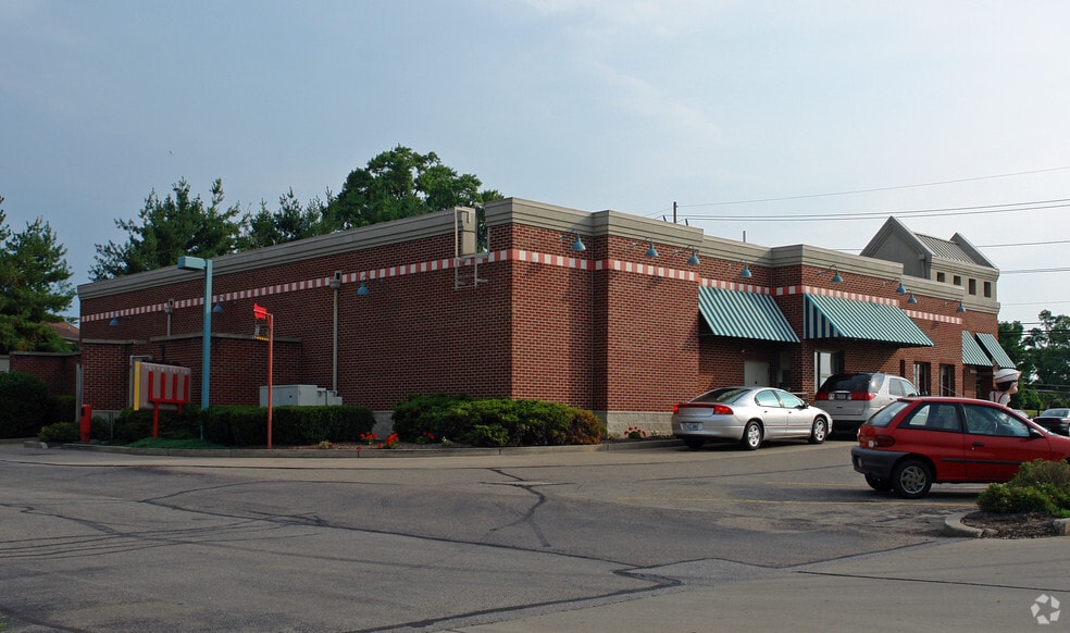 More Photos Of 5010 Alexandria Pike, Newport Restaurant For Lease