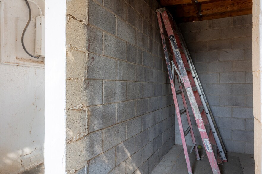 More Photos Of 108 W Main St, Casa Grande Freestanding For Sale