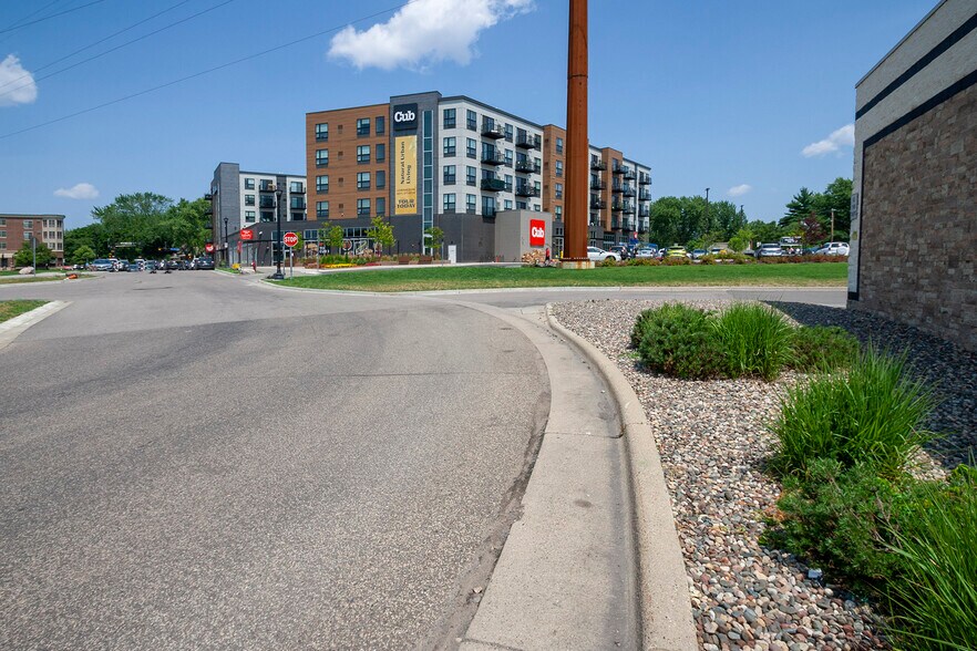 47014751 Hiawatha Ave, Minneapolis, MN 55406 For Lease