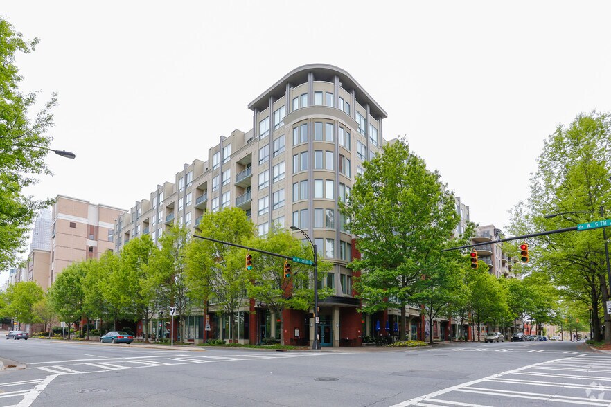 More Photos Of 120 N Cedar St, Charlotte Apartments For Lease