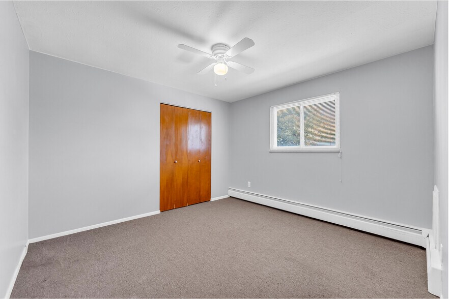 More Photos Of 18809 Bella Dr, Cleveland Apartments For Sale