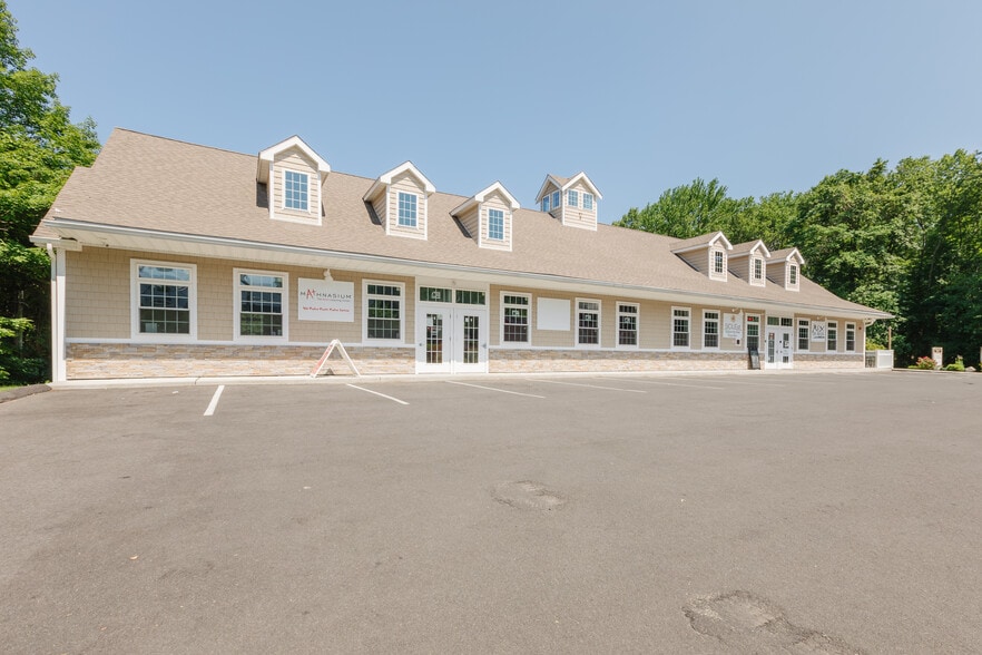 More Photos Of 123 Monroe Tpke, Trumbull Office For Lease