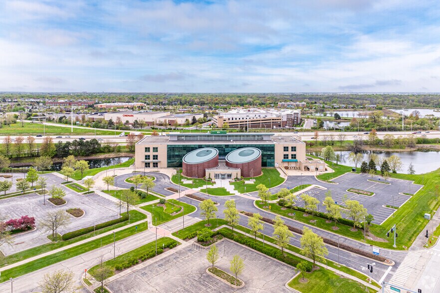 More Photos Of 28301 Ferry Rd, Warrenville Hospital For Lease