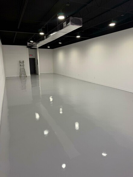 More Photos Of 5100-5130 State Road 7, Fort Lauderdale Unknown For Lease