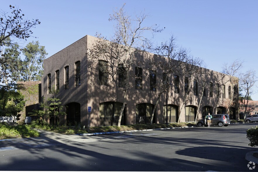 More Photos Of 3152 Red Hill Ave, Costa Mesa Office For Sale