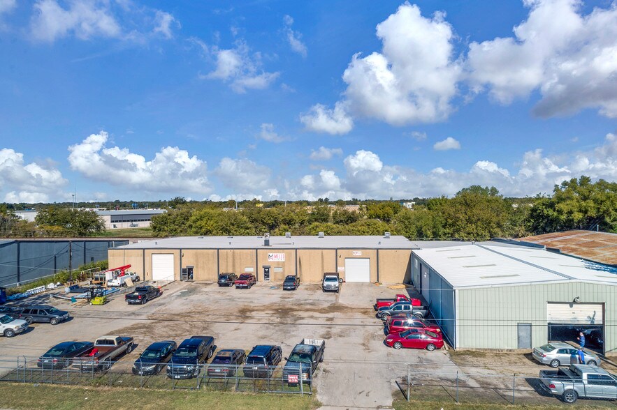 5905 Eden Dr, Haltom City, TX 76117 Industrial For Lease