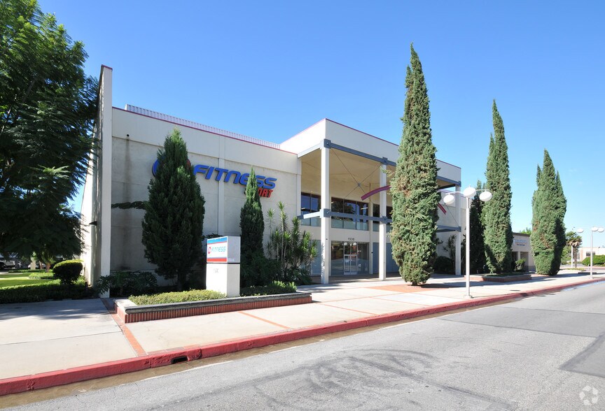More Photos Of 1530 W West Covina Pky, West Covina Health Club For Lease