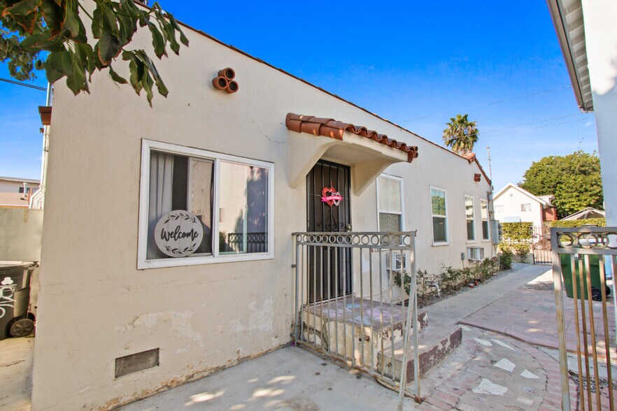More Photos Of 810 W D St, Wilmington Apartments For Sale