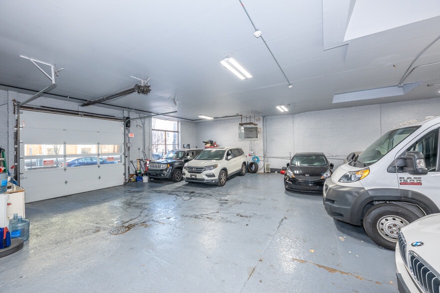More Photos Of 4112-4114 Kennedy Blvd, Union City Auto Dealership For Sale