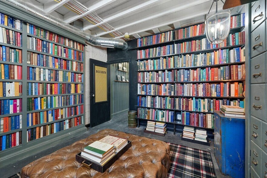 More Photos Of 43 W Markison Ave, Columbus Apartments For Sale
