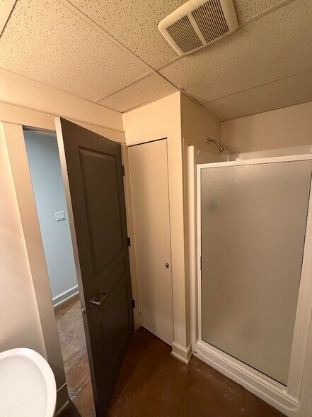 More Photos Of 11113 83 Av, Fort Saskatchewan Warehouse For Sale