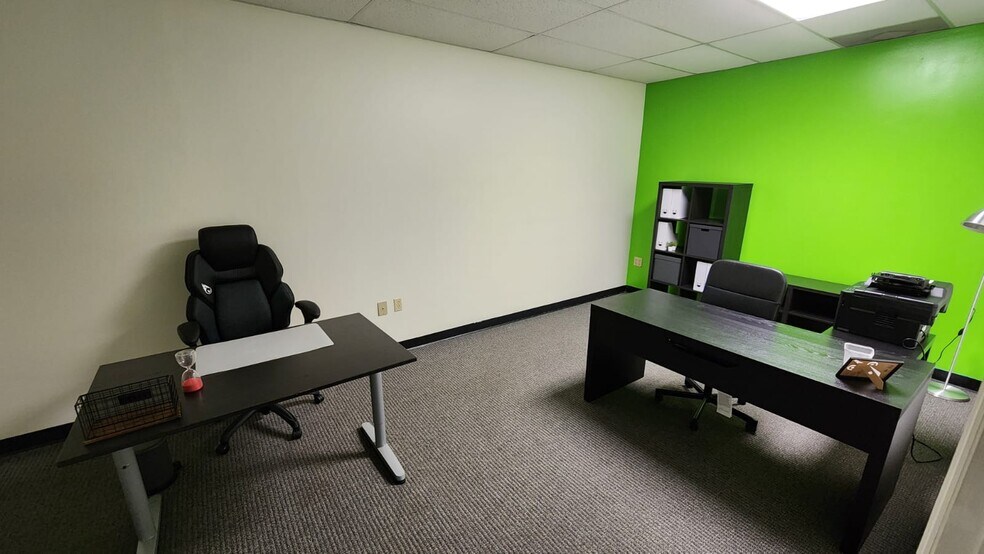 More Photos Of 3586 Aloma Ave, Winter Park Office For Sale