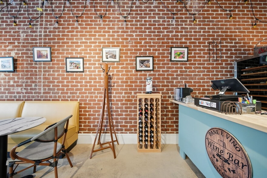 More Photos Of 300 Mason Ave, Cape Charles Apartments For Sale