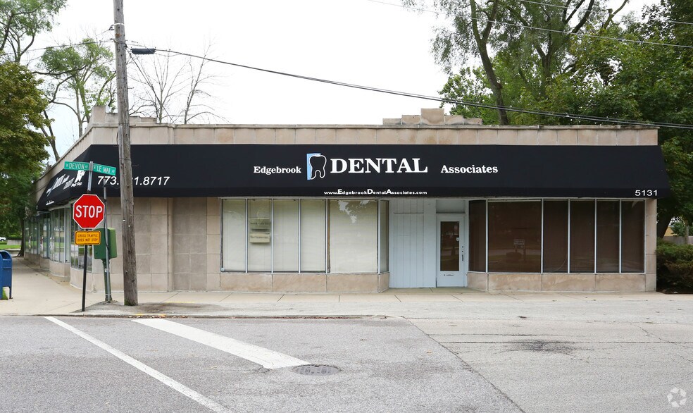 More Photos Of 5127-5131 W Devon Ave, Chicago Office For Sale