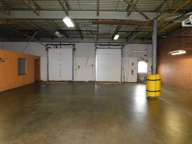 More Photos Of 1475 S Sam Houston Blvd, Houston Warehouse For Sale