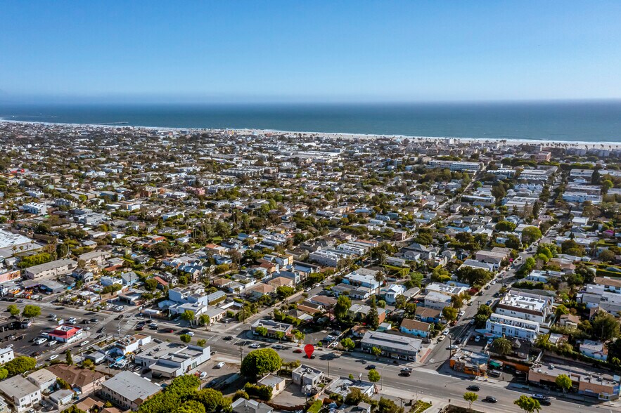 More Photos Of 2951-2953 Lincoln Blvd, Santa Monica Loft Creative Space For Sale
