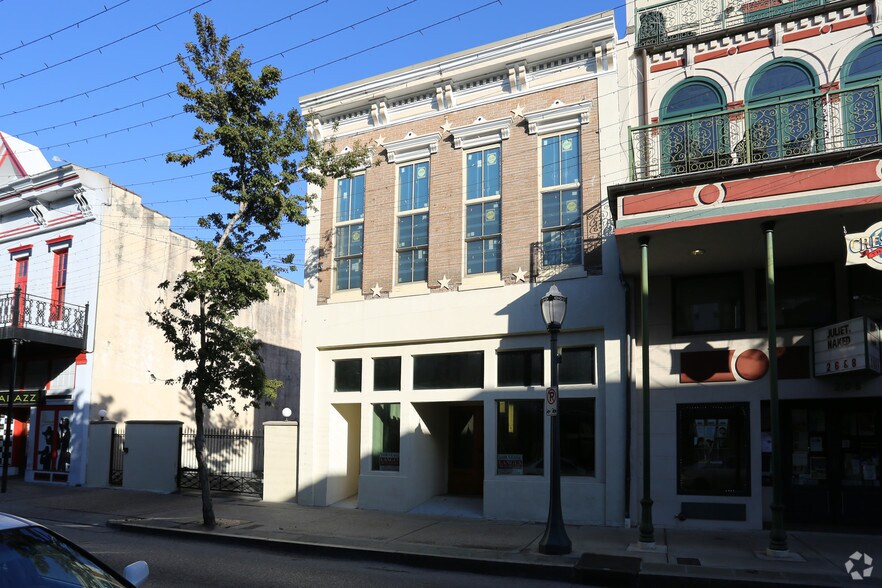 More Photos Of 210 Dauphin St, Mobile Storefront Retail Office For Lease