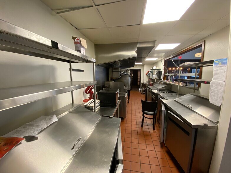 More Photos Of 143 E Lincoln Hwy, Coatesville Restaurant For Lease