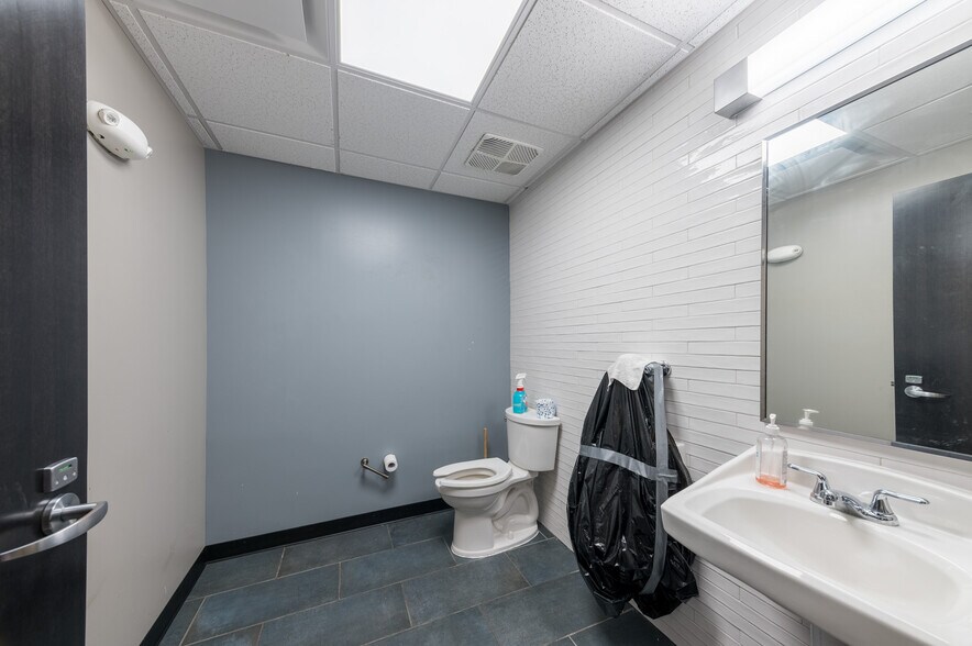 More Photos Of 900 Fairmont Rd, Morgantown Office For Sale