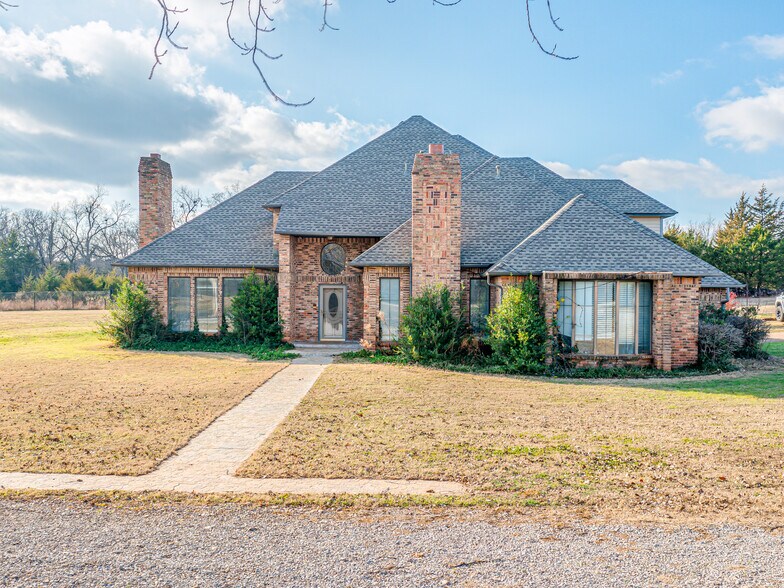 More Photos Of 3595 E State Highway 9, Norman Industrial For Sale