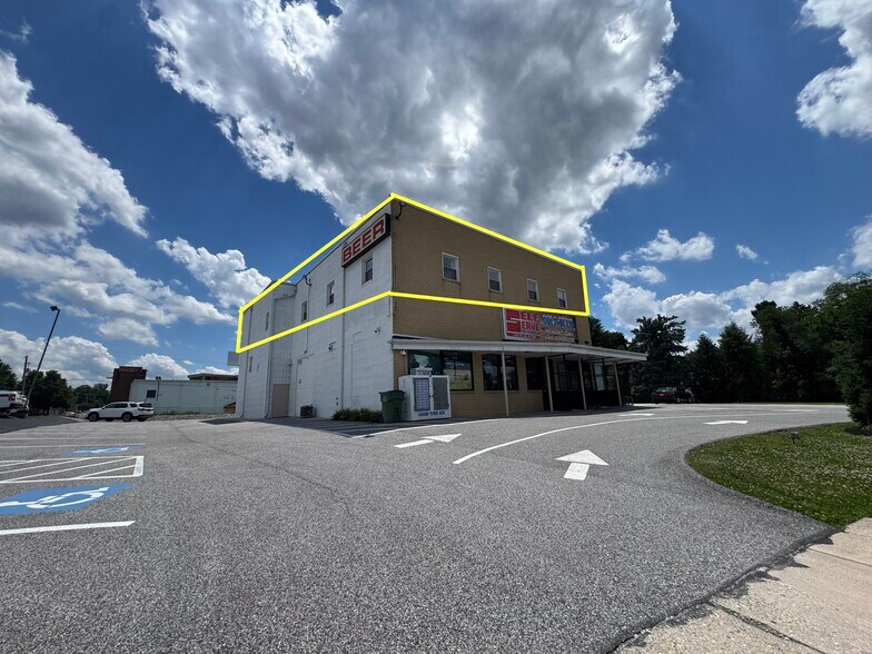 Primary Photo Of 4 Kent Rd, York Freestanding For Lease