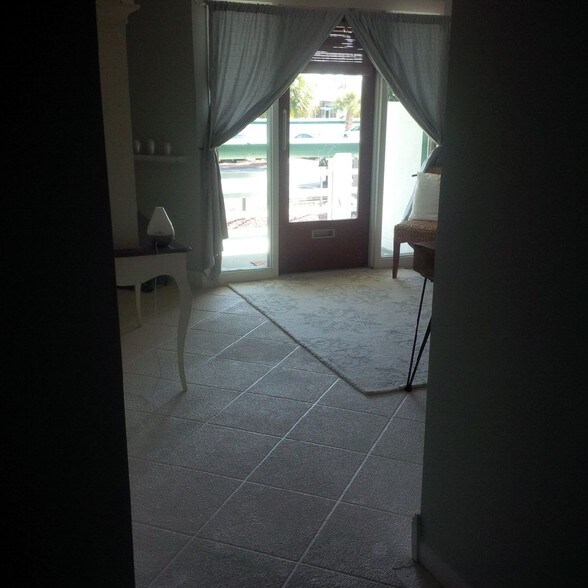 More Photos Of 1460 S McCall Rd, Englewood Medical For Sale
