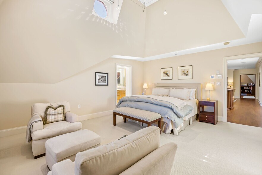 More Photos Of 2000 Massachusetts Ave NW, Washington Office Residential For Sale